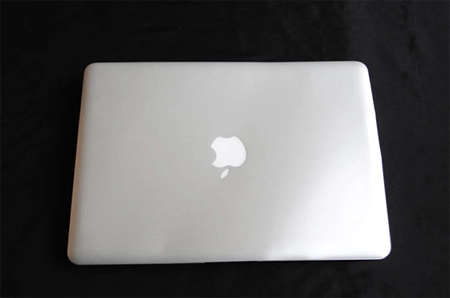 Macbook air thử sức bền - 5