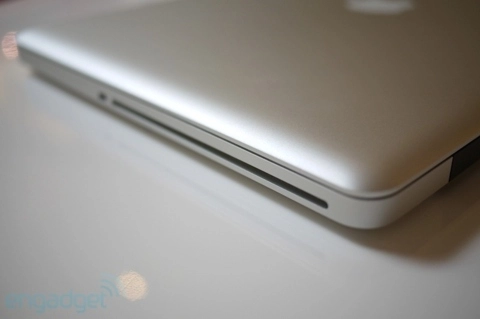 Macbook pro dùng intel core i7 - 4