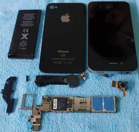 mổ bụng iphone 4g tại việt nam - 3