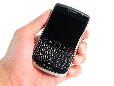 Mở hộp blackberry bold 9700 - 3