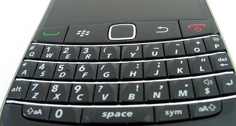 Mở hộp blackberry bold 9700 - 7