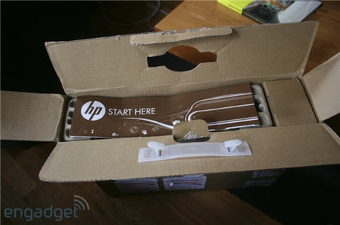 Mở hộp laptop hp dm3t - 2