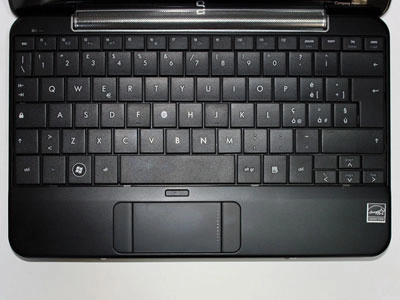 Netbook mới hp compaq mini 700 - 15