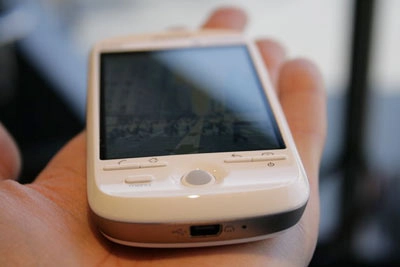 Ngắm htc magic nhỏ xinh - 7