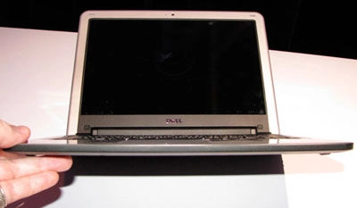 Ngắm netbook 12 inch của dell - 7