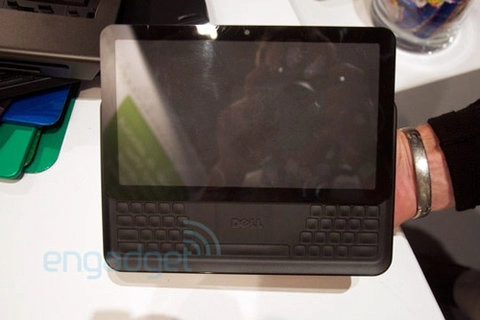 Nguyên mẫu tablet 7 inch bàn phím trượt của dell - 3