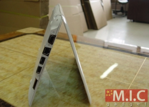 Nhái msi x340 nhưng mỏng như macbook air - 5