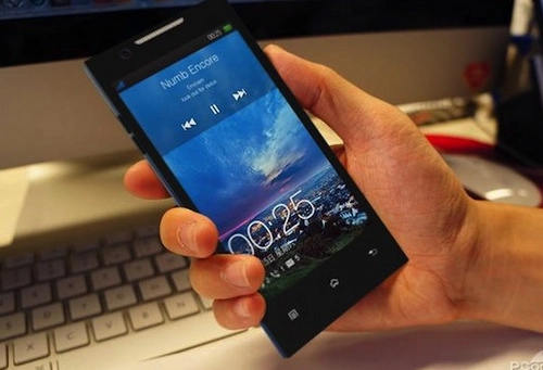 Những smartphone màn hình 2k đáng chú ý năm 2014 - 4