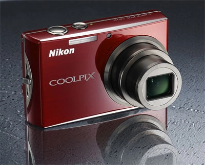 Nikon tham gia cuộc chơi máy ảnh cảm ứng - 4