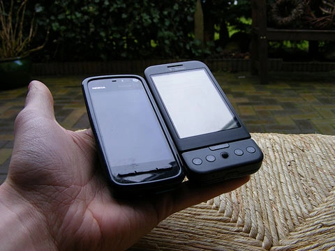 Nokia 5800 xpressmusic vs google g1 - 2