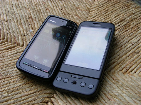 Nokia 5800 xpressmusic vs google g1 - 4