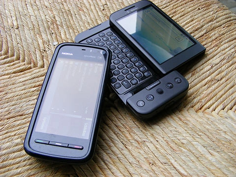 Nokia 5800 xpressmusic vs google g1 - 5