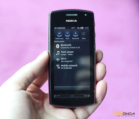 Nokia 600 loa lớn giá hơn 5 triệu đồng - 6
