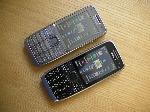 Nokia e55 và anh em e-series - 5