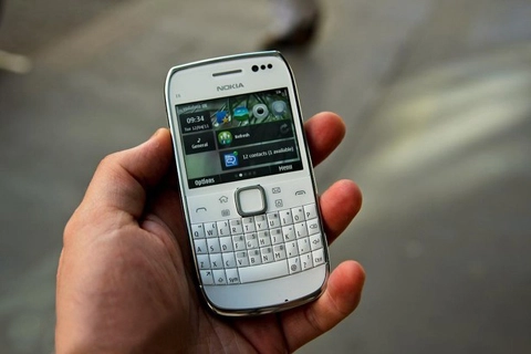 Nokia e6 đã cho đặt hàng - 1