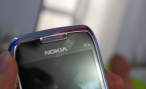 Nokia e71 thật và nhái - 2