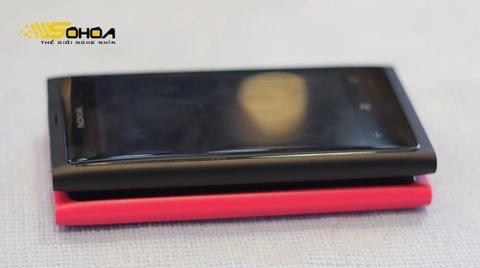 Nokia lumia 800 so dáng với n9 - 5