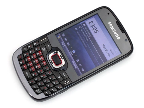 Omnia thứ hai giống blackberry trình làng - 3