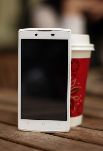 Oppo sắp ra smartphone giá rẻ màn hình cảm ứng siêu nhạy - 1