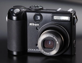 P5100 - máy ảnh coolpix cao cấp nhất của nikon - 1