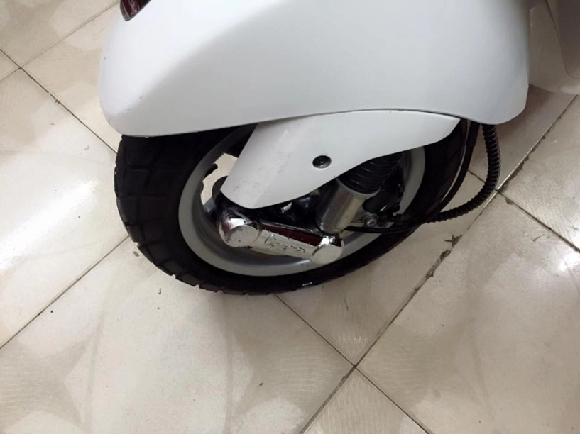 Piaggio vespa 125ie màu trắng chính chủ bstp - 4