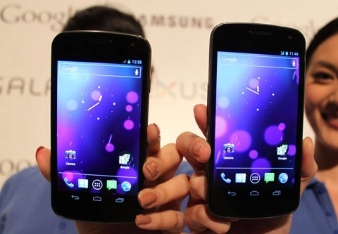 Samsung galaxy nexus giá trên 800 usd - 1