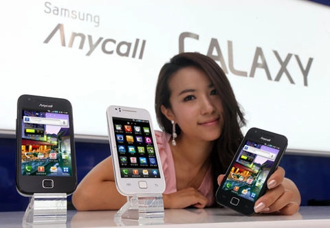 Samsung gấp rút ra điện thoại cạnh tranh với iphone 54s - 1