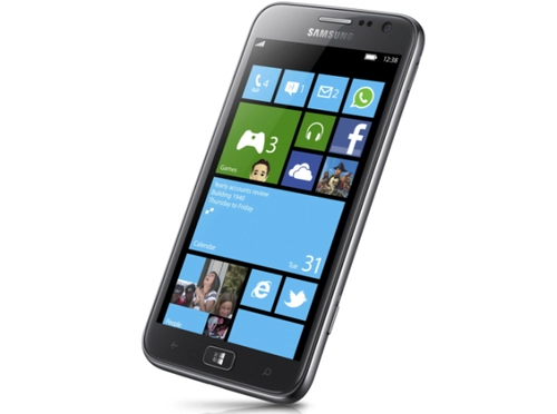 Samsung hoãn bán điện thoại windows phone 8 - 1