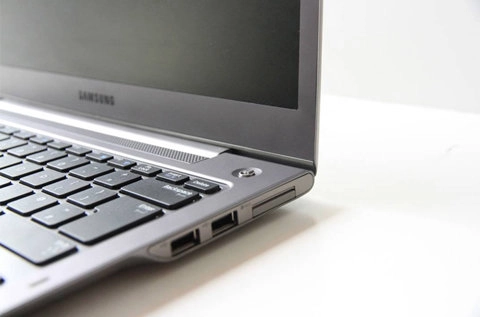 Samsung ra laptop series 5 giá mềm - 7