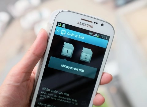 Samsung tập trung phân khúc smartphone màn hình lớn - 3