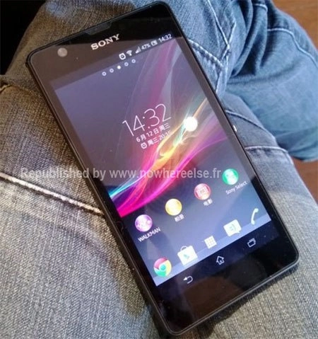 Smartphone 644 inch của sony có thiết kế giống xperia z - 1