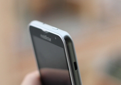 Smartphone android 40 màn hình rộng giá 36 triệu đồng - 7