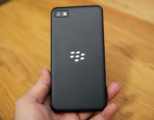 Smartphone blackberry l series tại việt nam - 2