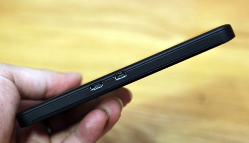 Smartphone blackberry l series tại việt nam - 3
