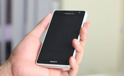 Smartphone cao cấp nhất của sony về vn - 2