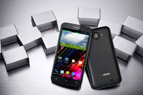 Smartphone lõi tứ giá rẻ đầu tiên được cập nhật android 42 - 2