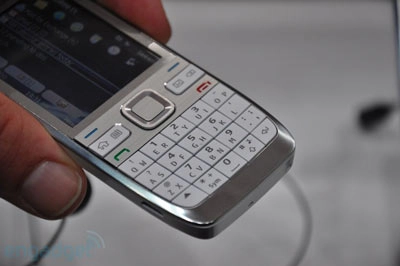 Smartphone siêu mỏng nokia e55 - 9