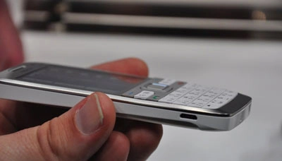 Smartphone siêu mỏng nokia e55 - 10