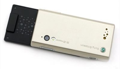 Sony ericsson g705 lướt web - giải trí - 9