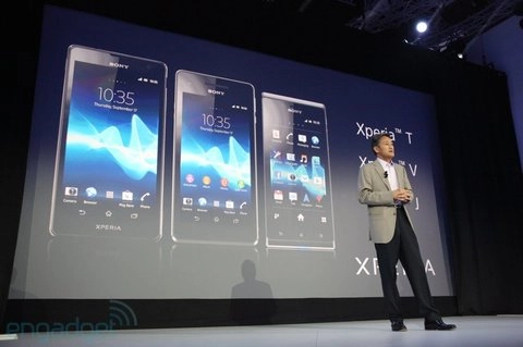 Sony trình làng ba smartphone xperia t v và j - 1
