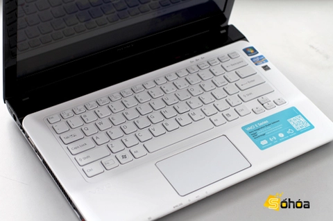 Sony vaio e 2012 có mặt tại vn - 6