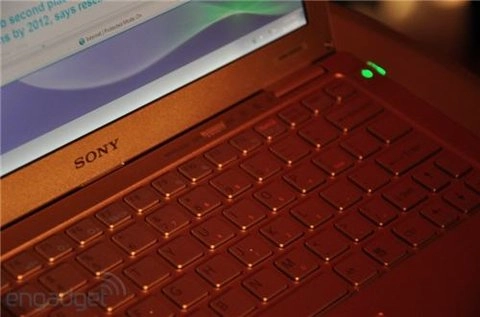 Sony vaio x ngoài đời thực - 12