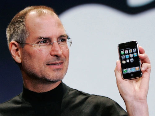 Steve jobs lần đầu tiên vắng mặt trong sự kiện ra mắt chiếc iphone nào - 1