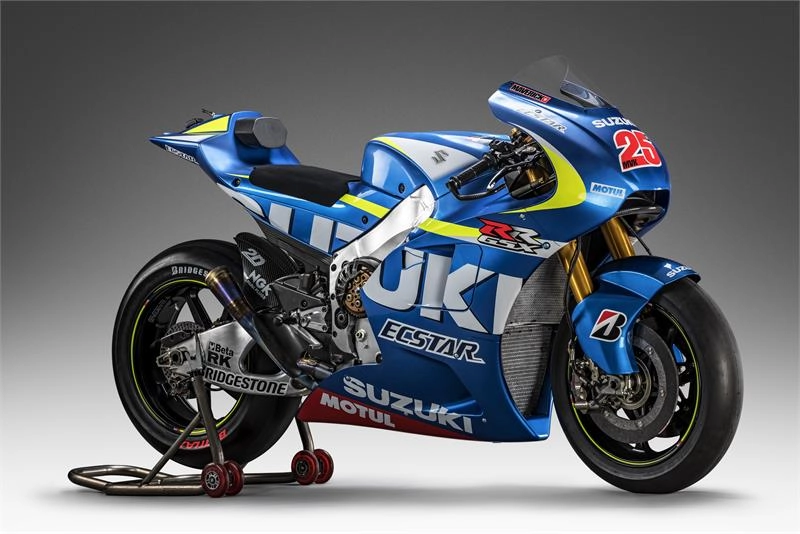 Suzuki gsx-rr 2016 bắt đầu xuất hiện trong giải đua motogp 2016 - 2