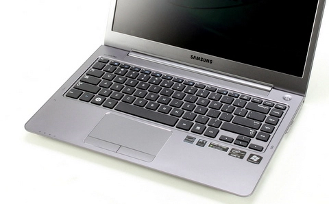 Ultrabook chạy ivy bridge đầu tiên của samsung tại việt nam - 5