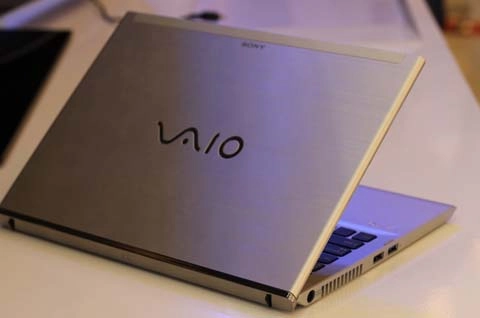 Ultrabook của sony giá từ 19 triệu đồng - 2