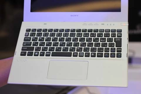 Ultrabook của sony giá từ 19 triệu đồng - 3