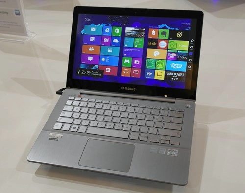 Ultrabook màn hình cảm ứng full hd 13 inch của samsung - 2