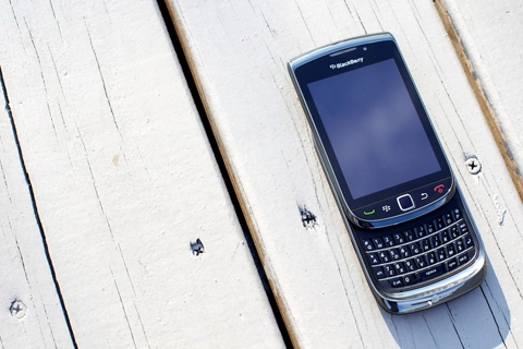 Vẻ đẹp của blackberry torch 9800 - 2