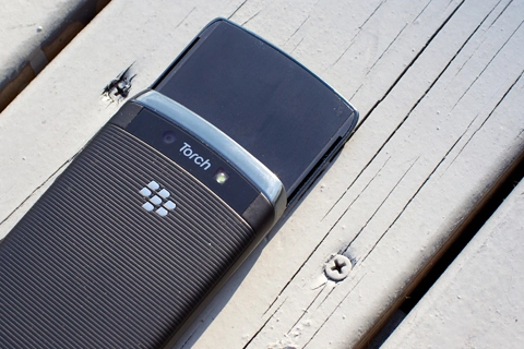 Vẻ đẹp của blackberry torch 9800 - 7